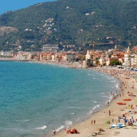 Bilocale A 15 Min Da Alassio E Albenga Apartamento Ranzo-Borgo Exterior foto